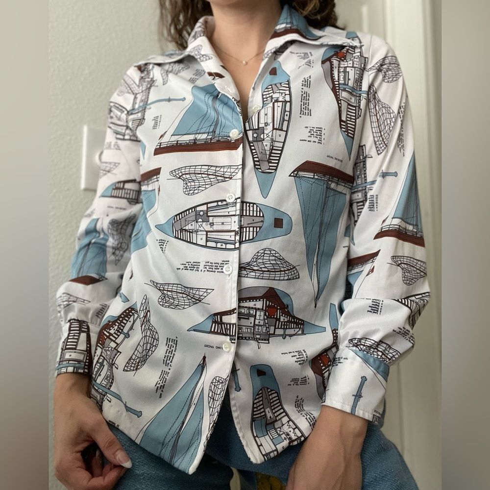 Vintage 70s Novelty Art To Wear Boat Textbook Button Down Shirt Dagger Collar M